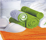 Cama, mesa e banho em Savassi